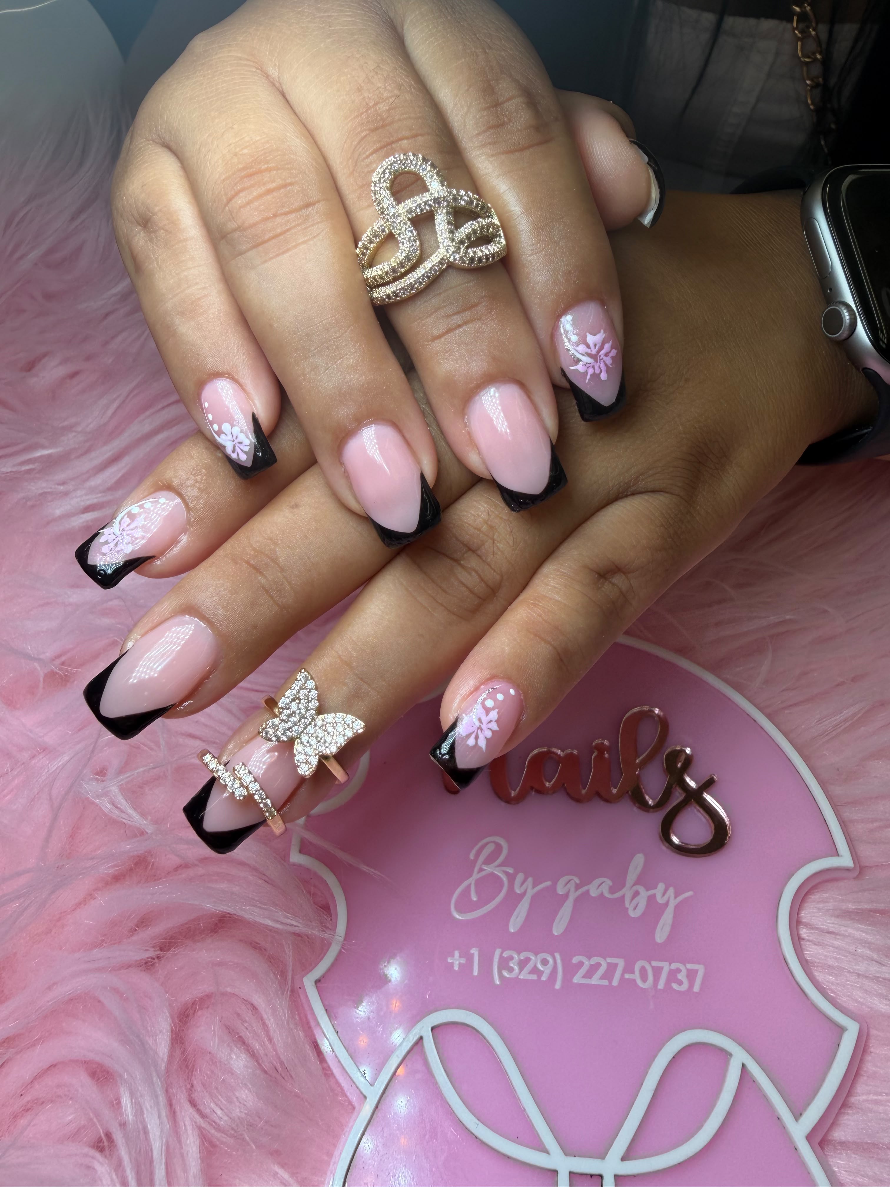 Gaby Nails work sample 5